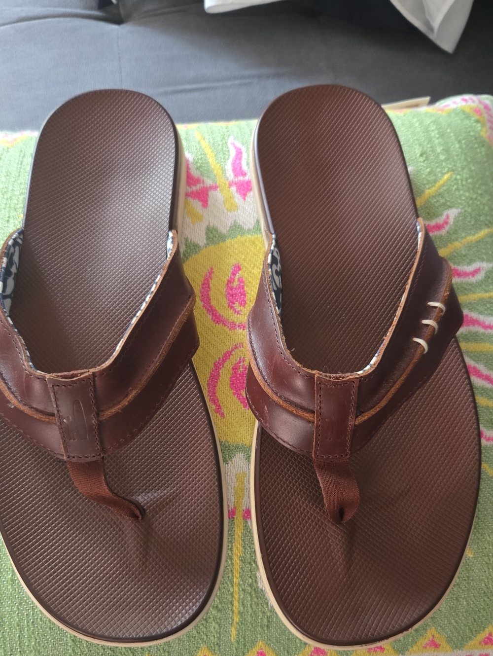 johnnie-O Brown Leather-Style Men's Flip Flops